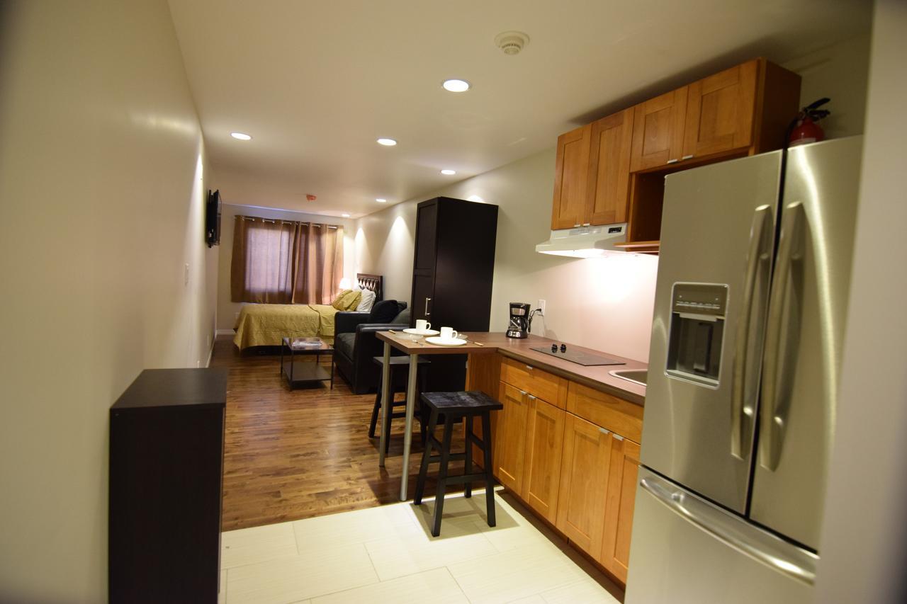 The Lion Inn & Suites Chetwynd Esterno foto